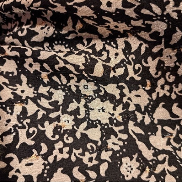 Rachel Zoe Floral Long Sleeve Top Black & Cream, Shiny Gold Flecks Women's sz M - Picture 7 of 9